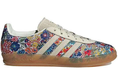 adidas gazelle flap